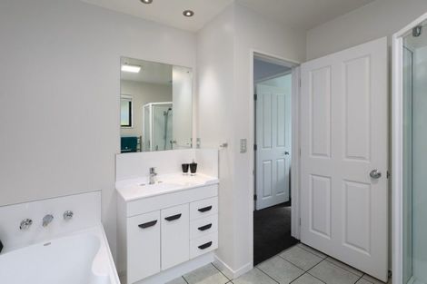 Photo of property in 1 Windleborn Place, Richmond, 7020