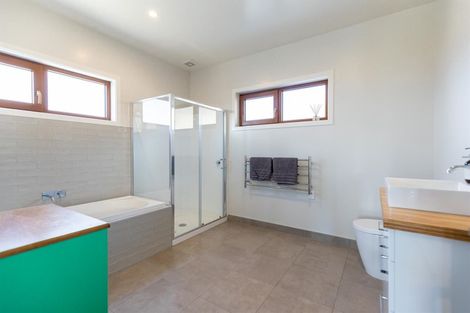 Photo of property in 177 Wailana Heights Drive, Queensberry, Cromwell, 9383