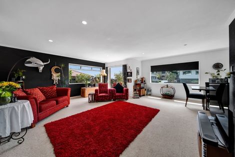 Photo of property in 84 Oranga Street, Westown, New Plymouth, 4310