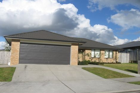 Photo of property in 4 Annamoe Place, East Tamaki, Auckland, 2013