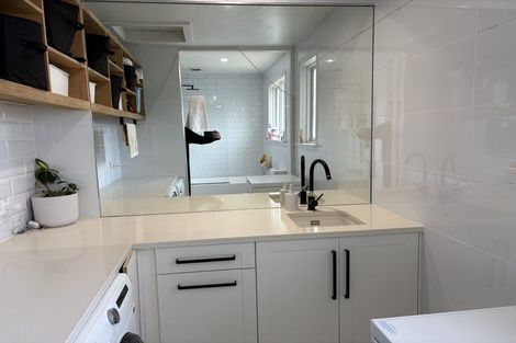 Photo of property in 20 Stokes Crescent, Maeroa, Hamilton, 3200