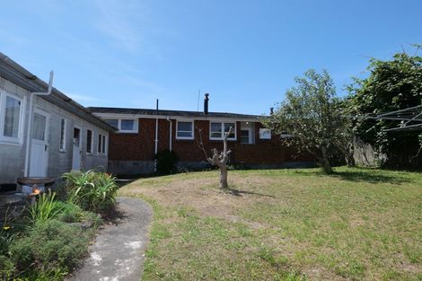 Photo of property in 100 Ruapehu Street, Paraparaumu, 5032