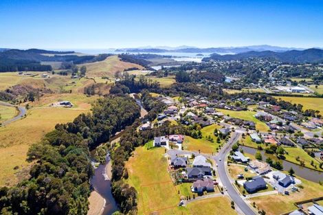 Photo of property in 12 Admiralty Drive, Haruru, 0204