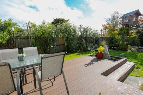 Photo of property in 2/3 Lynfield Avenue, Ilam, Christchurch, 8041