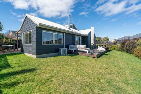 Photo of property in 2/64 Logan Avenue, Wharewaka, Taupo, 3330