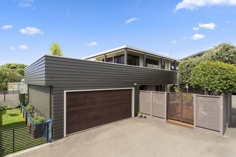 Photo of property in 120a Oceanbeach Road, Mount Maunganui, 3116