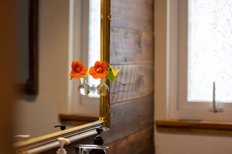 Photo of property in 31 Beachville Road, Redcliffs, Christchurch, 8081