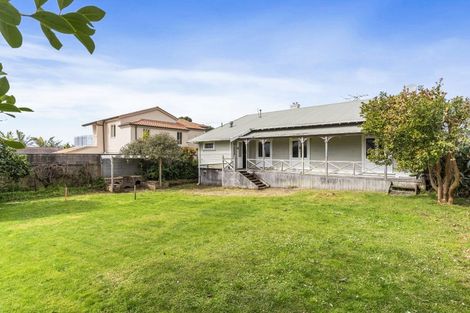 Photo of property in 10 Ewen Street, Takapuna, Auckland, 0622