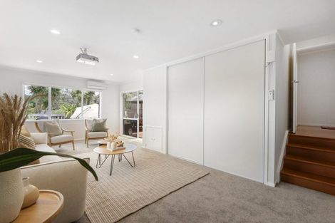 Photo of property in 7 Charmaine Road, Torbay, Auckland, 0630