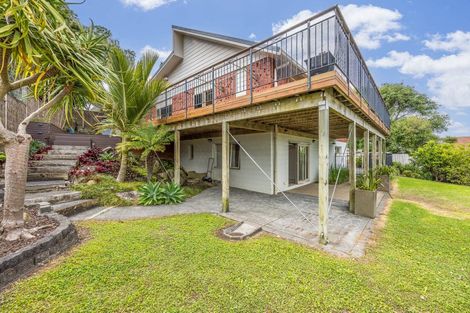 Photo of property in 9a Pendene Place, Forrest Hill, Auckland, 0620