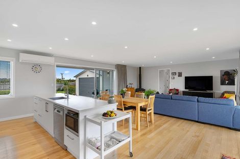 Photo of property in 2 Pukeko Way, Amberley, 7410