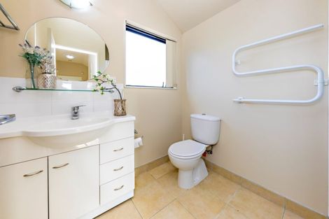 Photo of property in 19 Kirikiri Lane, East Tamaki, Auckland, 2013