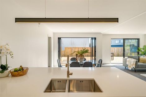 Photo of property in 37a Waitaria Terrace, Aotea, Porirua, 5024