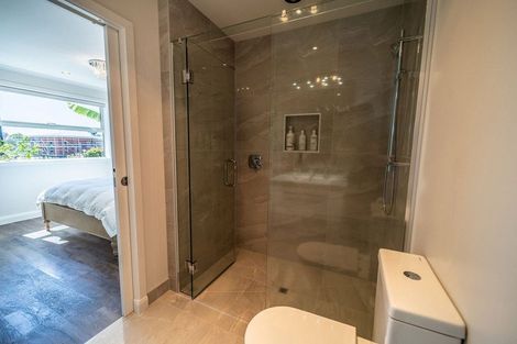 Photo of property in 27 Kayelene Place, Omokoroa, 3114