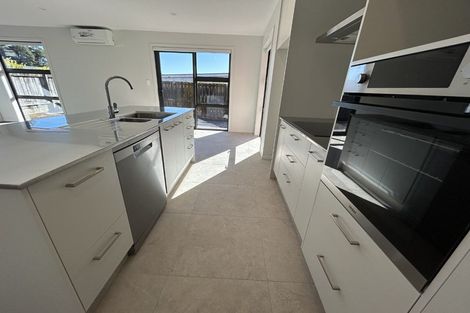 Photo of property in 13a Alverstoke Road, Parkvale, Tauranga, 3112