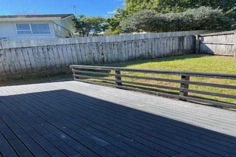 Photo of property in 9 Shale Avenue, Massey, Auckland, 0614
