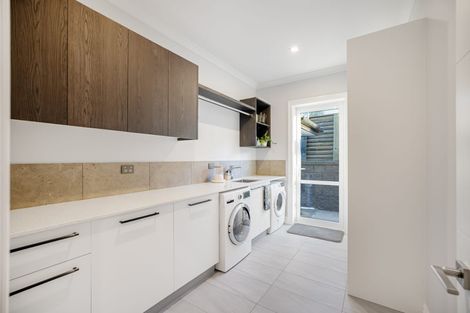 Photo of property in 6 Rushden Rise, Westmorland, Christchurch, 8025