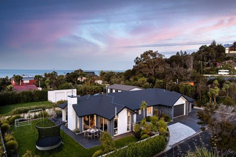 Photo of property in 56 Parapara Beach Road, Parapara, Takaka, 7182