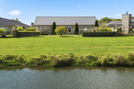 Photo of property in 30 Tatahi Cove, Papamoa Beach, Papamoa, 3118