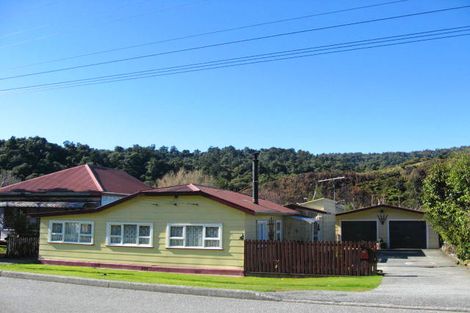 Photo of property in 235 Marsden Road, Greymouth, 7805
