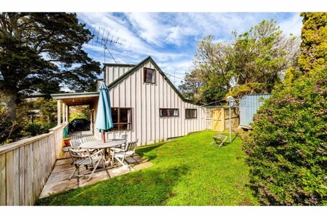 Photo of property in 5 Woodlands Avenue, Snells Beach, 0920