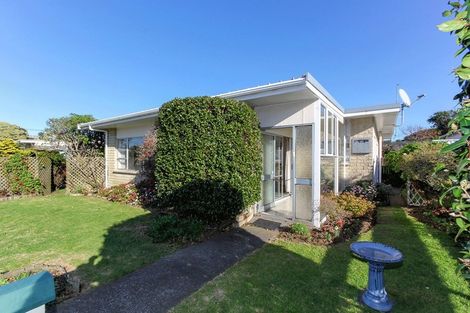 Photo of property in 3a Naumai Place, Spotswood, New Plymouth, 4310