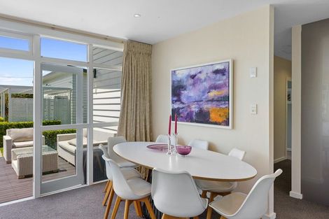 Photo of property in 26 Rauparaha Street, Waikanae Beach, Waikanae, 5036