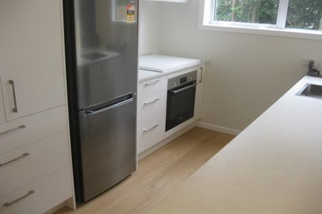 Photo of property in 17 Mascot Street, Tawa, Wellington, 5028