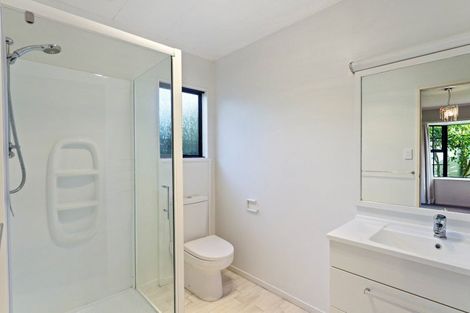 Photo of property in 18 Cobb Place, Otaki, 5512