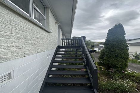 Photo of property in 1/14 Lake Road, Northcote, Auckland, 0627