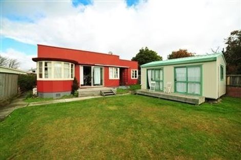 Photo of property in 5 Tonga Place, Riccarton, Christchurch, 8041