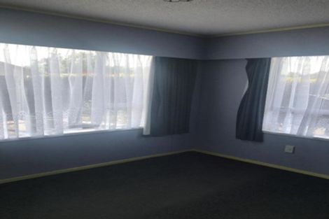 Photo of property in 5 Cypress Crescent, Pukete, Hamilton, 3200