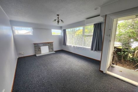 Photo of property in 105 Tidal Road, Mangere, Auckland, 2022