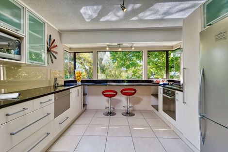 Photo of property in 24 Hunters Hill, Havelock North, 4130