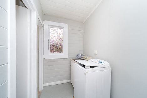 Photo of property in 13 Karaka Street, Tokomaru, Palmerston North, 4474