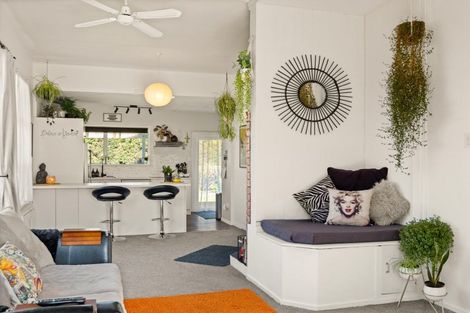 Photo of property in 4 Chaucer Street, Milton, 9220