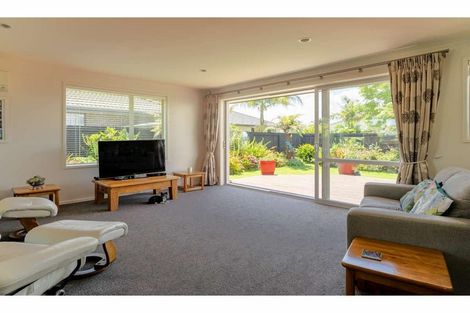 Photo of property in 53 Ranui Avenue, Kerikeri, 0230