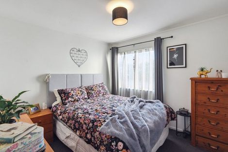 Photo of property in 18c Titoki Road, Waikanae Beach, Waikanae, 5036