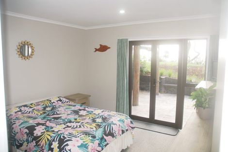 Photo of property in 45 Jonkers Road, Waitakere, Henderson, 0782