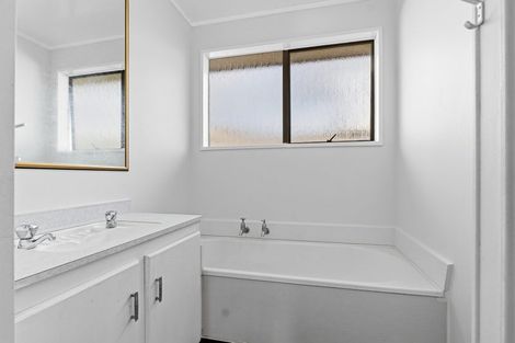 Photo of property in 21 Bayview Street, Te Puke, 3119