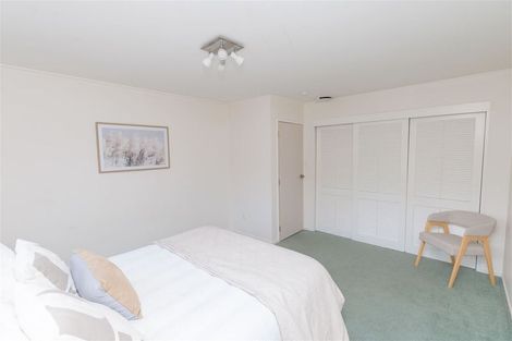 Photo of property in 34 Harbour View Road, Harbour View, Lower Hutt, 5010