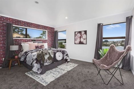 Photo of property in 2 Garboard Lane, Whitby, Porirua, 5024
