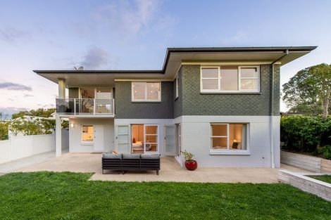 Photo of property in 26 Castor Bay Road, Castor Bay, Auckland, 0620