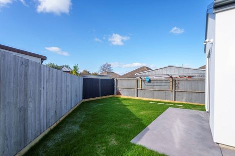 Photo of property in 30a Paddington Street, Northcote, Christchurch, 8052
