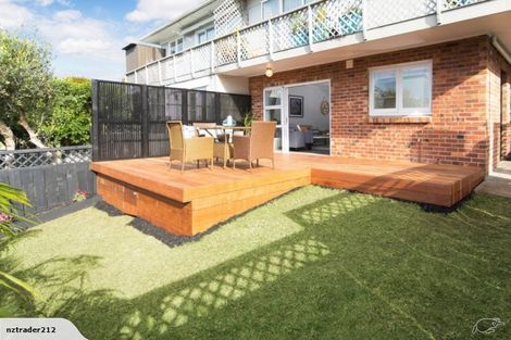 Photo of property in 2/56 Gowing Drive, Meadowbank, Auckland, 1072