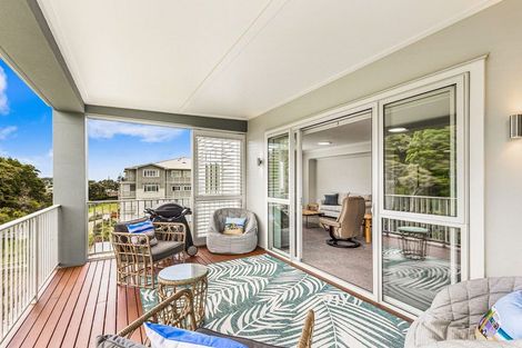 Photo of property in 74 Eaves Bush Parade, Orewa, 0931