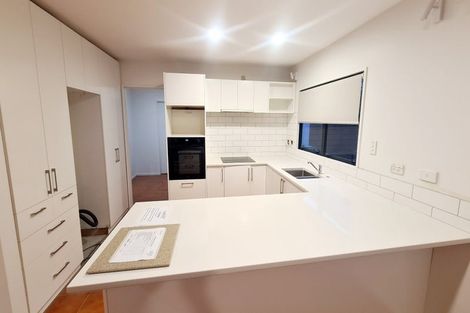 Photo of property in 10b Swanleigh Place, Ilam, Christchurch, 8041