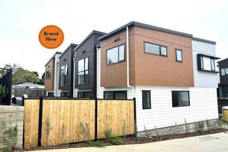 Photo of property in 4 Raupeti Lane, Henderson, Auckland, 0612