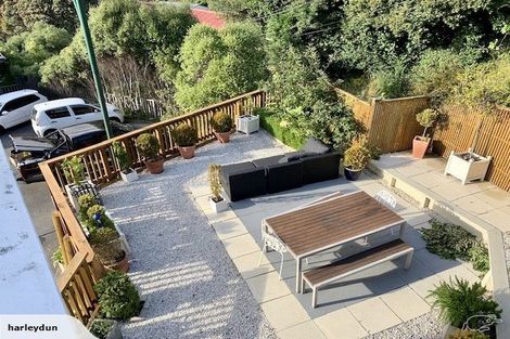 Photo of property in 16 Curnow Way, Kaiwharawhara, Wellington, 6035