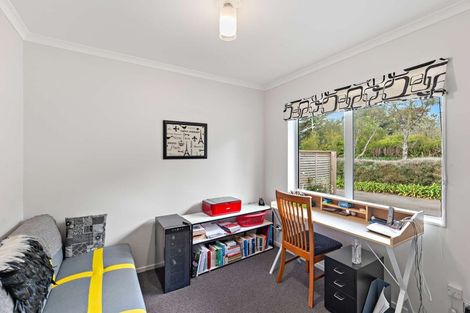 Photo of property in 1098 Queen Street East, Levin, 5571